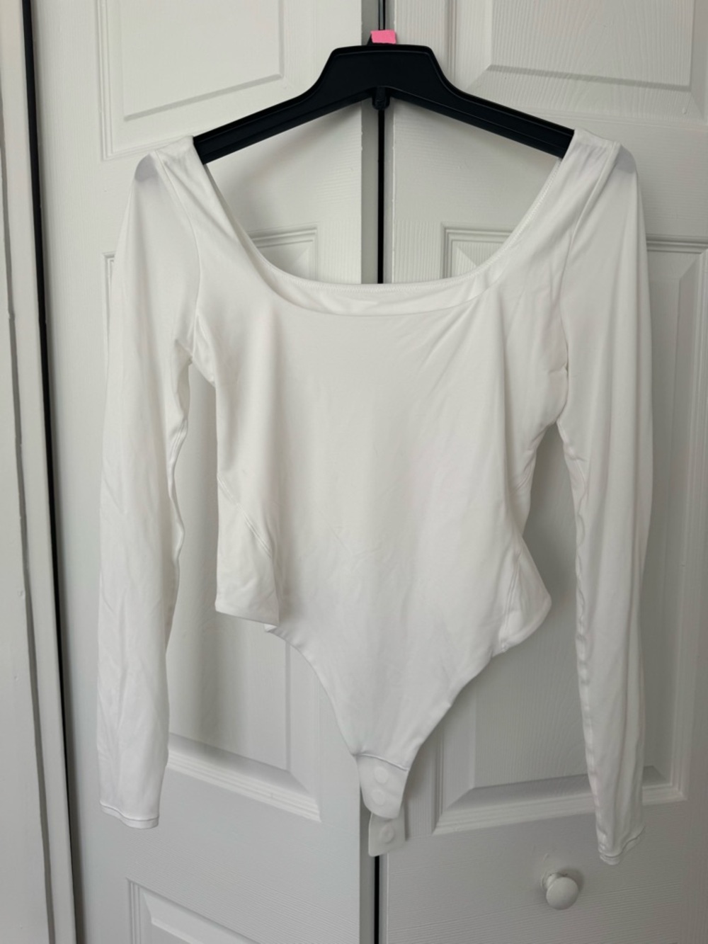 Lululemon White Long-Sleeve Scoop Neck Bodysuit - Women